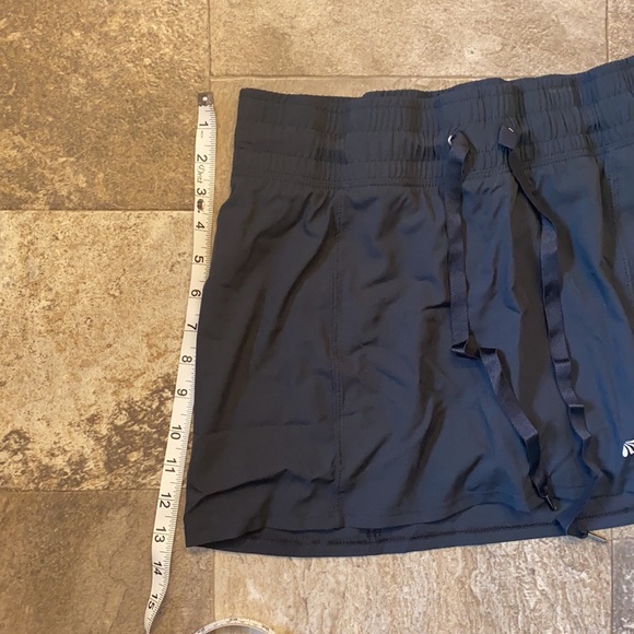 Marika SET GO Tennis Skirt Skort w/ Shorts - Picture 13 of 13